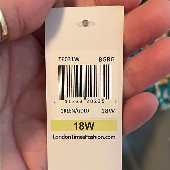 London Times Green, Gold and White Geometric Long Sleeve Dress - Picture 3 of 6